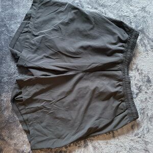 Lululemon Men’s Pacebreaker Short 7” Linerless L
